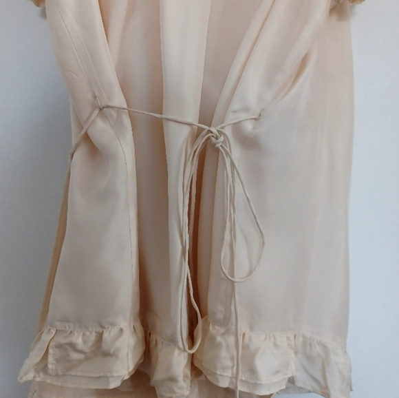 NWT J.crew Ivory Blakely Wrap Flutter Blouse with ruffles | Size 2 - Picture 9 of 14